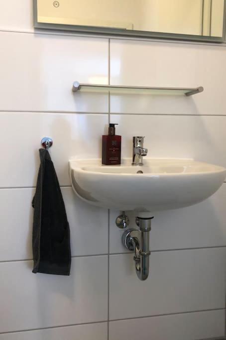 Appartamento Studio Emdecker Am Delft Emden Esterno foto